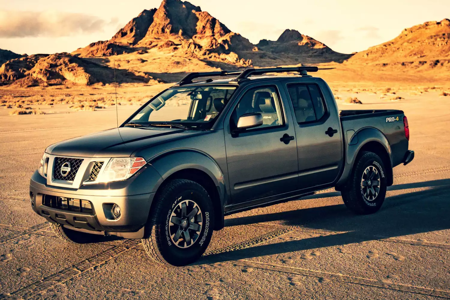 trash bin for Nissan Frontier