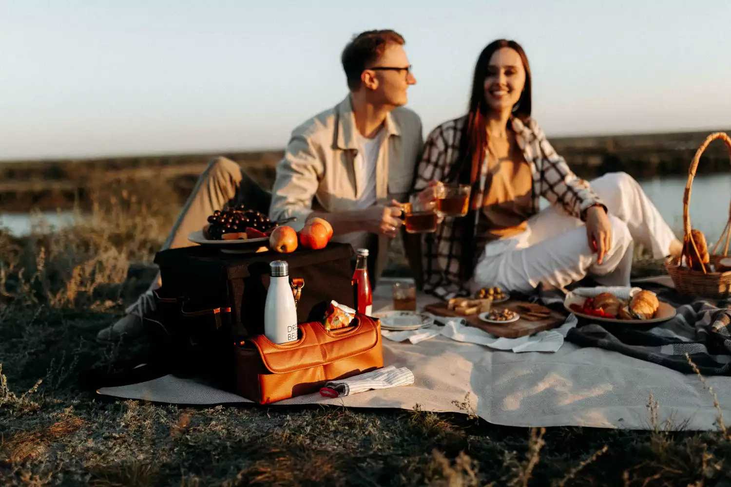 hiking picnic blanket